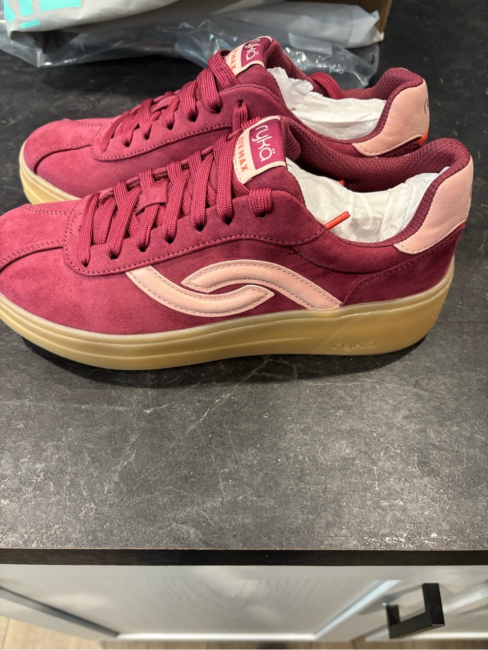 Ryka Viv Max Women's Sneakers Burgundy with Light Pink Accents - Picture 2 of 4